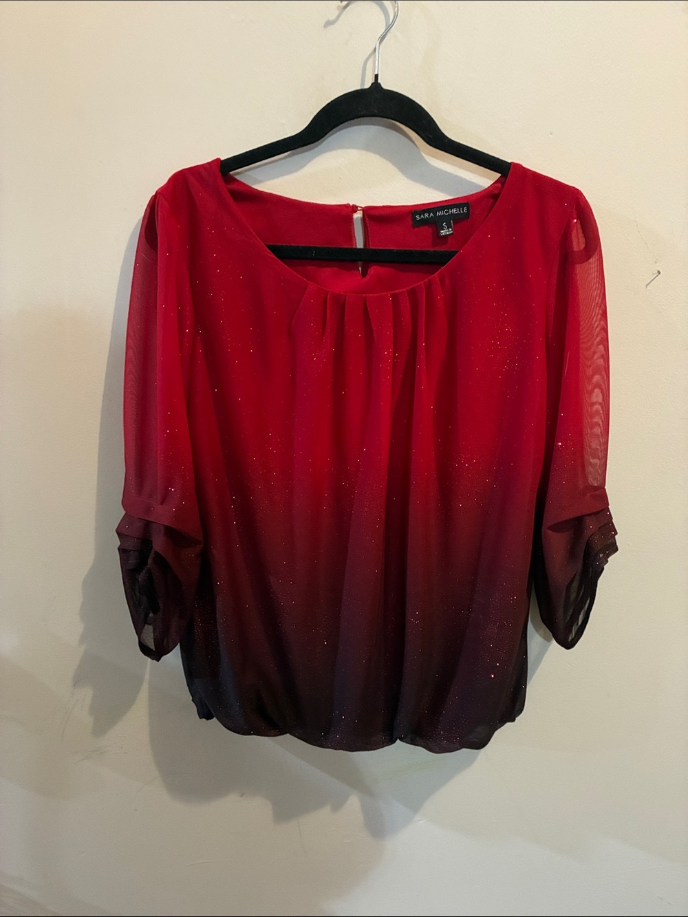 Sara Michelle Red Black Ombre Glitter Sparkle Bubble Hem Blouse size Small